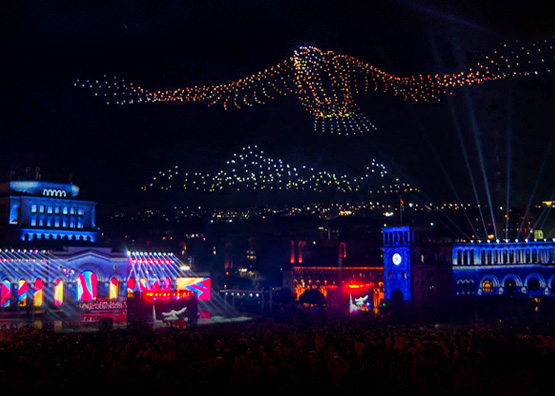 DRONE LIGHT SHOW